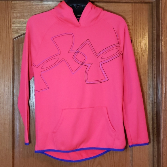 Under Armour Other - Girl's pink Under Armour hooded sweatshirt